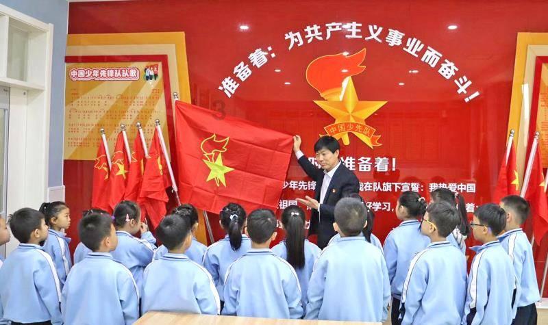 逃出诡异庄园